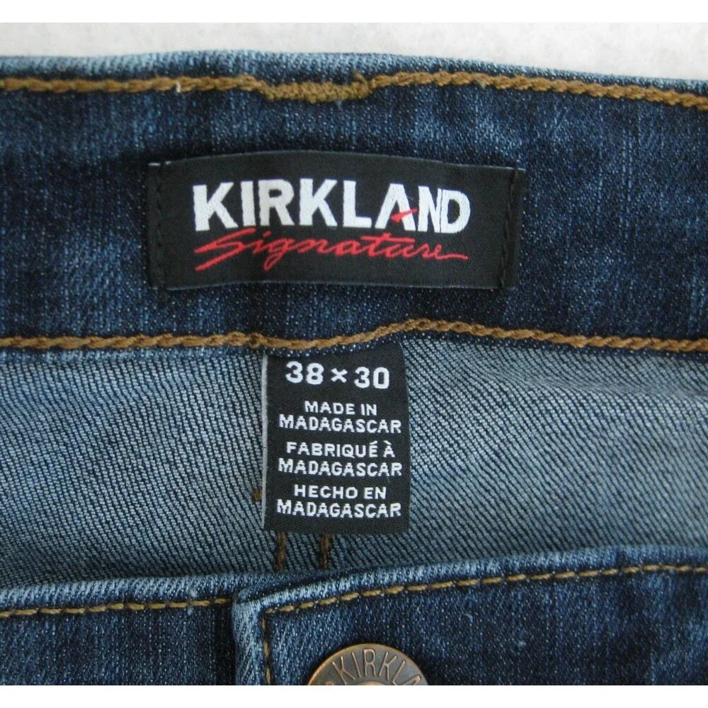 Kirkland Jeans Mens 38x30 Blue Denim Pants 5 Pockets Zipper Fly Straight Fit